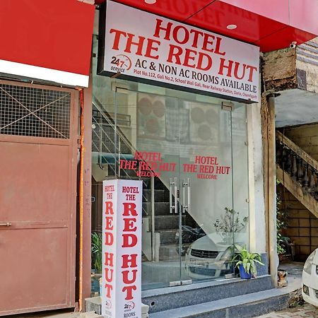 Oyo Hotel The Red Hut Chandīgarh 外观 照片