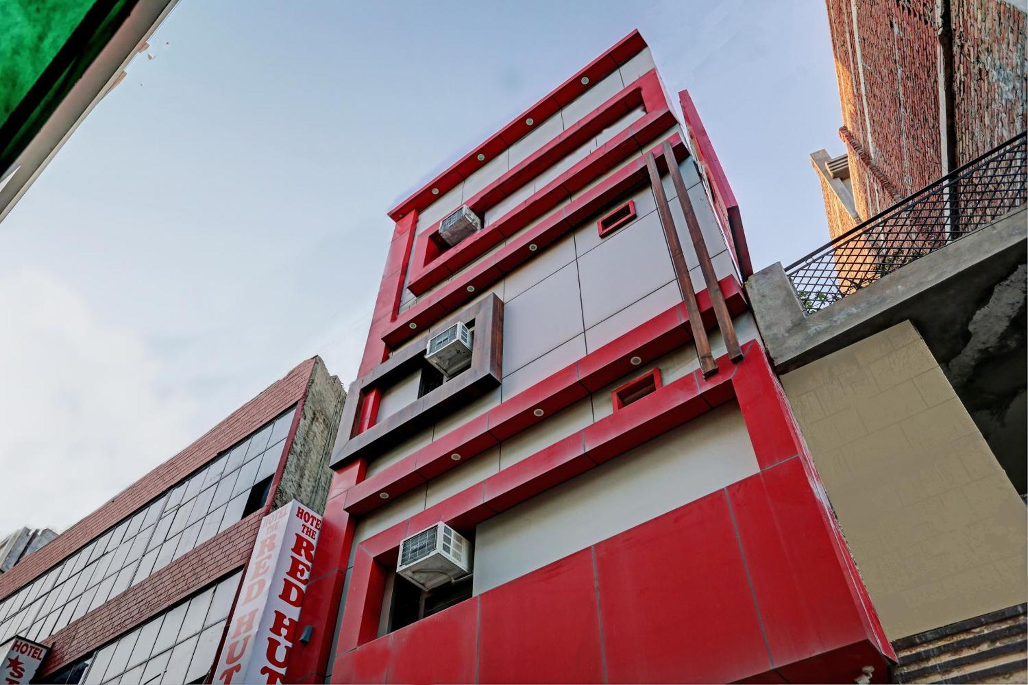 Oyo Hotel The Red Hut Chandīgarh 外观 照片